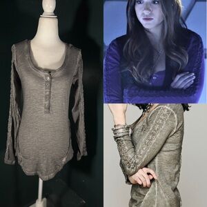 Free People • Shell Stitch Lace Crochet Henley Gray M